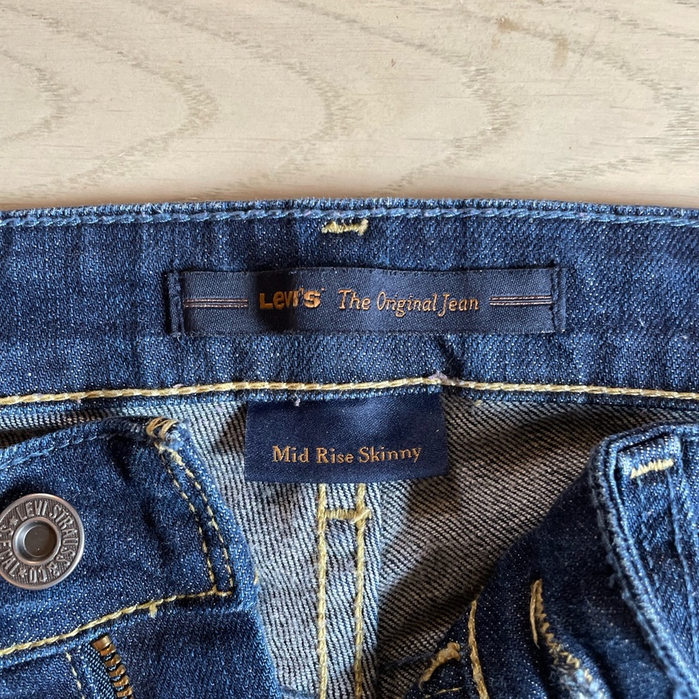 Levi’s Original Mid-rise Skinny 6S